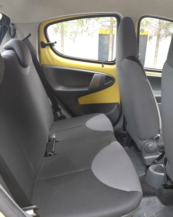 Peugeot 107 cena 7500 przebieg: 99743, rok produkcji 2007 z Warszawa małe 46